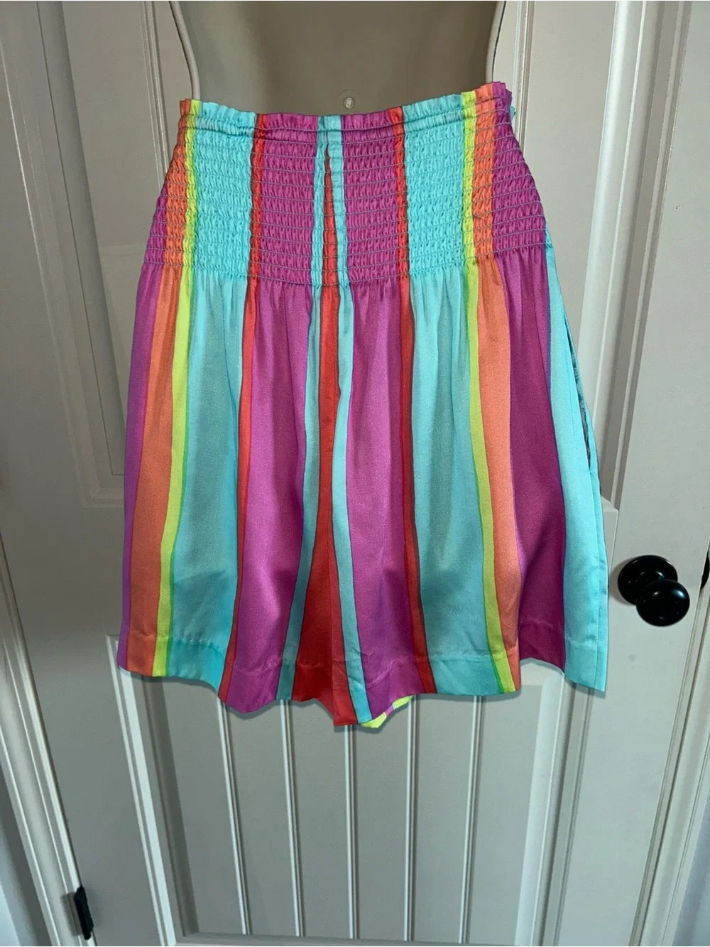 NWT Trina Turk Multi-Color Striped Smocked Shorts Sz 6